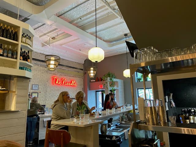 The Flying Noodle - Italian Pasta House