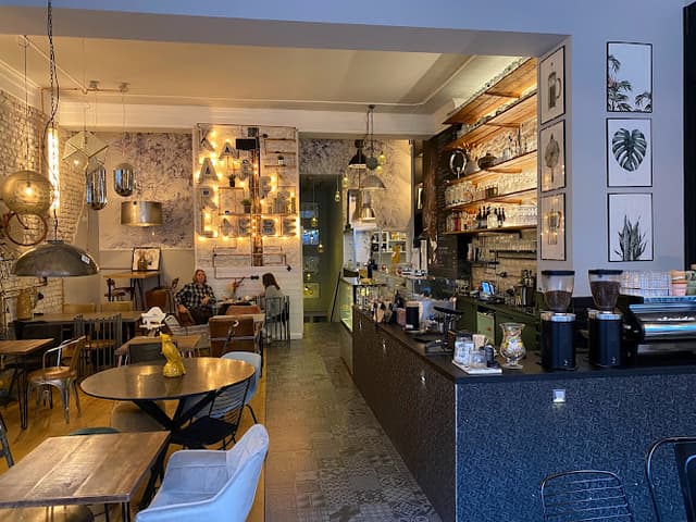 Buur Deli