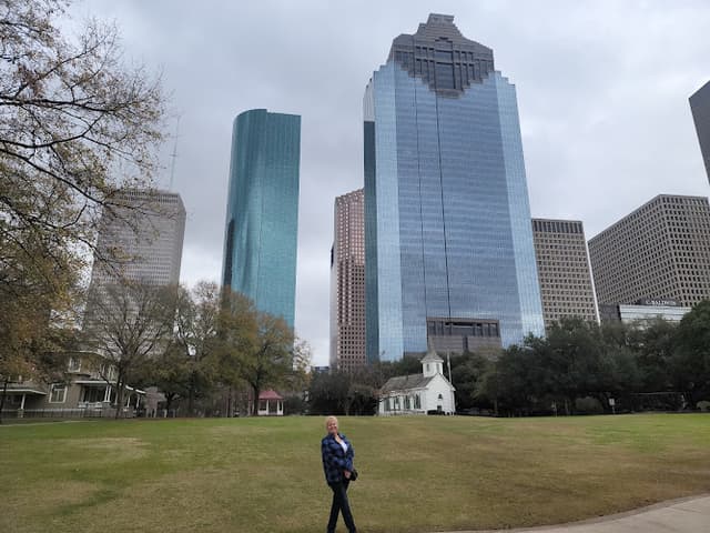 Sam Houston Park