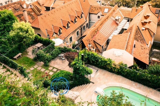 Schlossberghotel – Das Kunsthotel