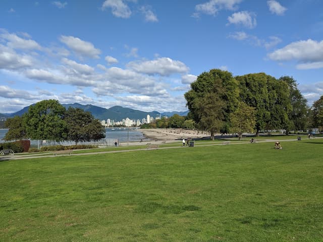 Kitsilano Beach Park