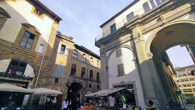 Piazza di San Pier Maggiore