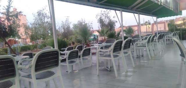 Centre Commercial Dar Al Baroud