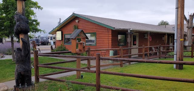 Fort Caspar Campground