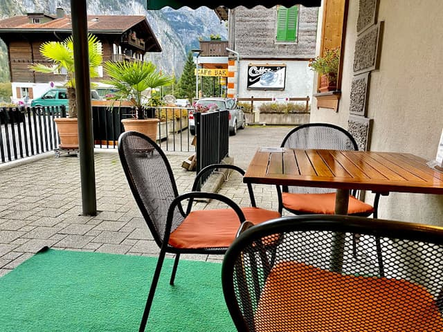 Flavours Cafe