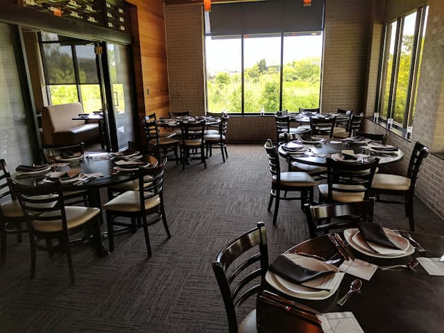 Cooper's Hawk Winery & Restaurant- Naperville