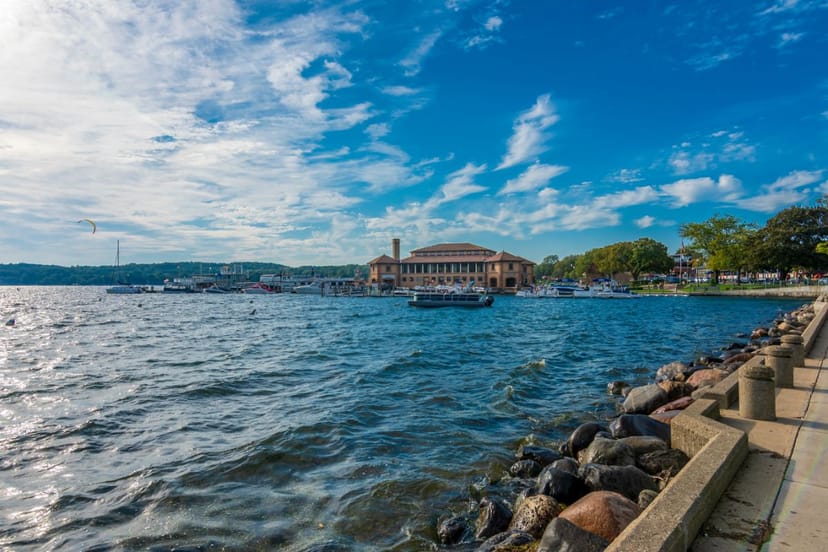 Scenic view of Lake Geneva, Wisconsin