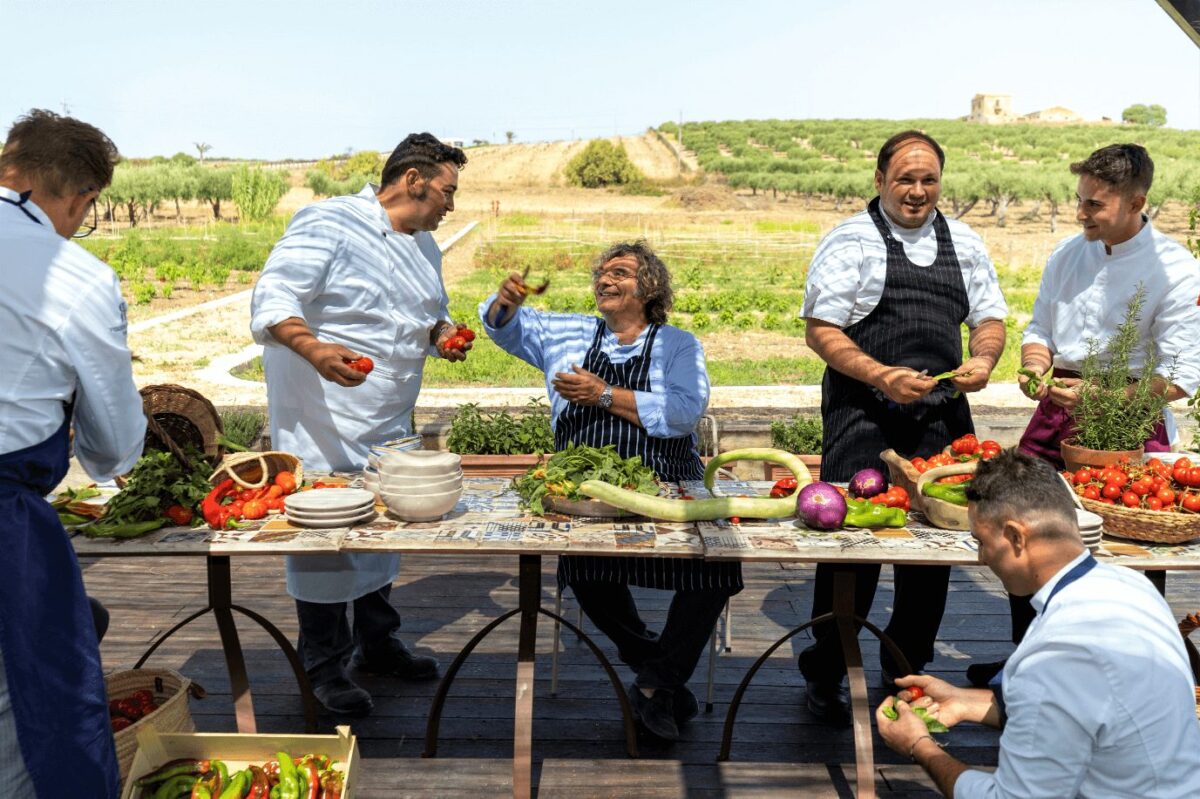 10 Foraging and Cooking Holidays in Sicily: Culinary Adventures Among Mediterranean Flavors