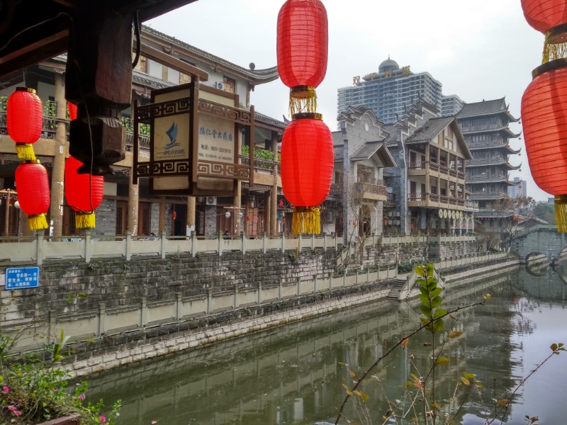 12 Fun & Best Things to Do in Yibin, China