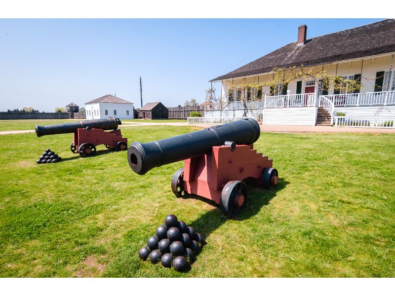 The Fort Vancouver National Historic Site features a vast area with reconstructed buildings, such as the Ulysses S. Grant House, the Carnegie Library, and a working Blacksmith Shop.