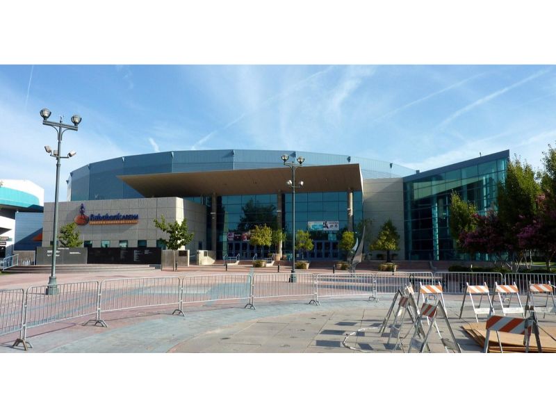 Rabobank Arena, Theater & Convention Center, located in Bakersfield, California, is a comprehensive venue that brings together diverse cultural, entertainment, and business events under one roof.