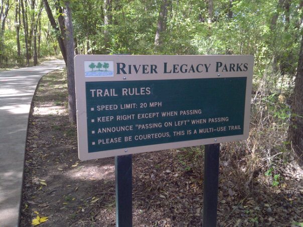 Signpost of River Legacy Park