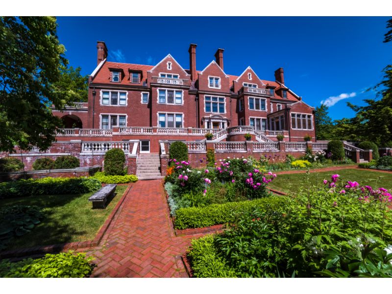 The historic Glensheen Mansion is a 39-room architectural masterpiece nestled on the shores of Lake Superior.