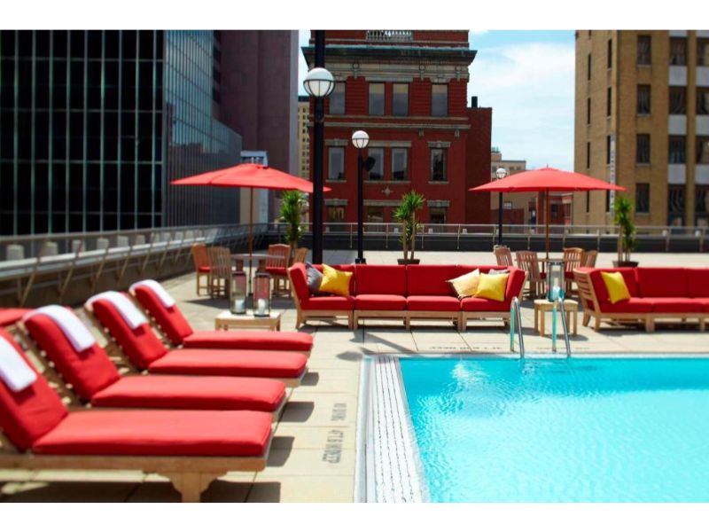 This hotel’s chic, modern aesthetic and high-end service make it a standout choice in the downtown Columbus area.
