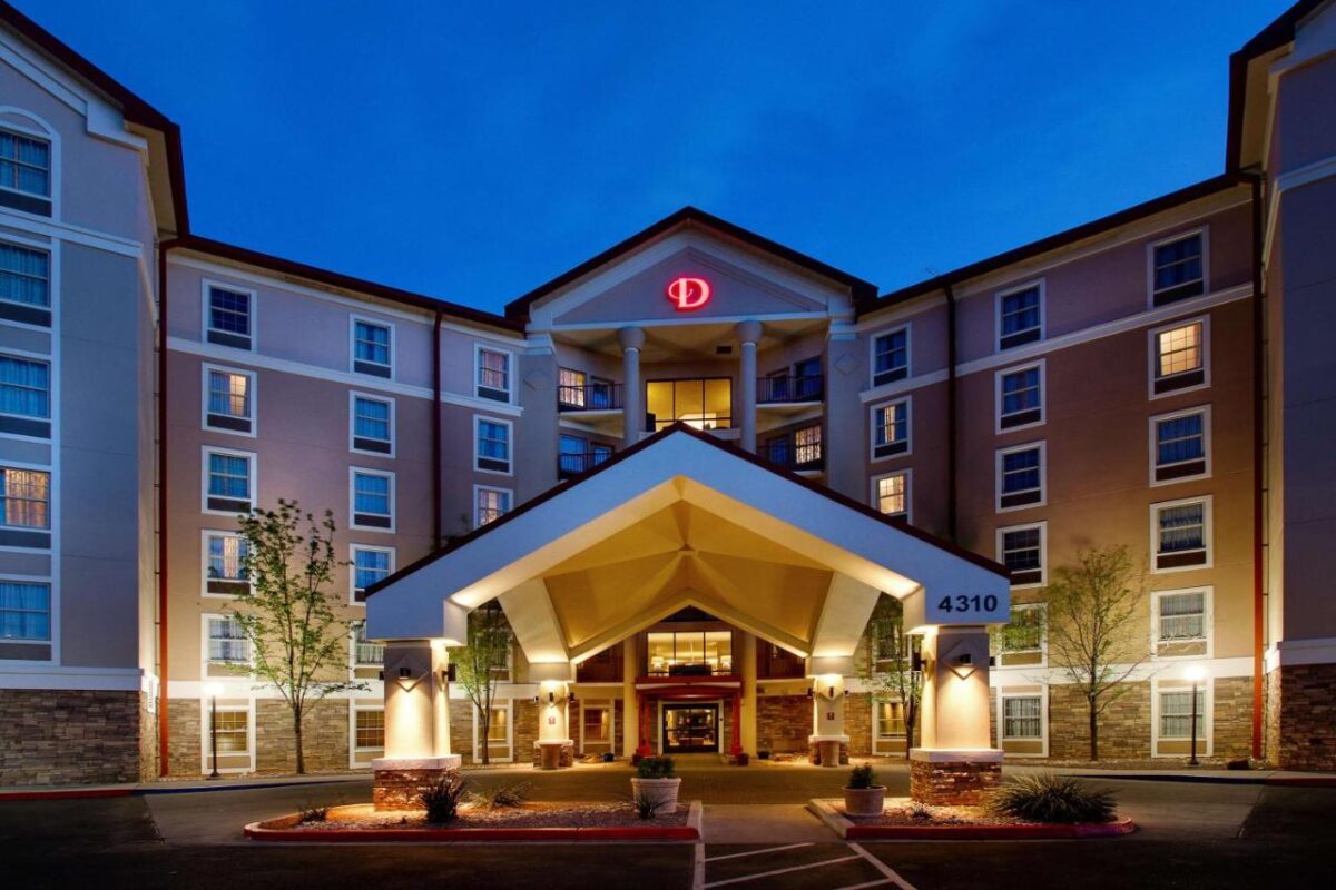 Drury Inn & Suites Albuquerque North