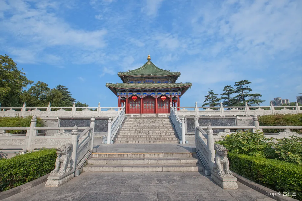 Xingqing Palace