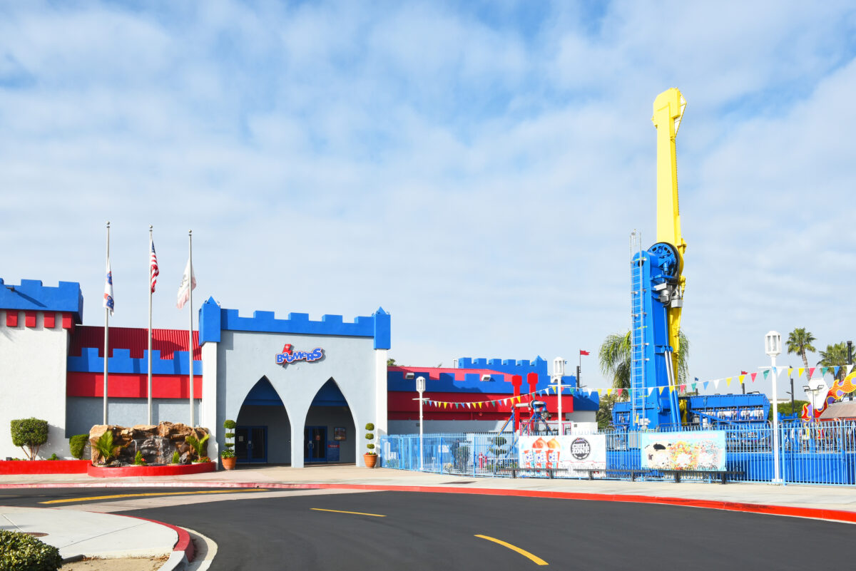 Boomers is a national amusement center chain featuring mini-golf, go-karts, bumper boats, rides, batting cages and arcade games.