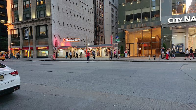 6th Avenue Shopping Court