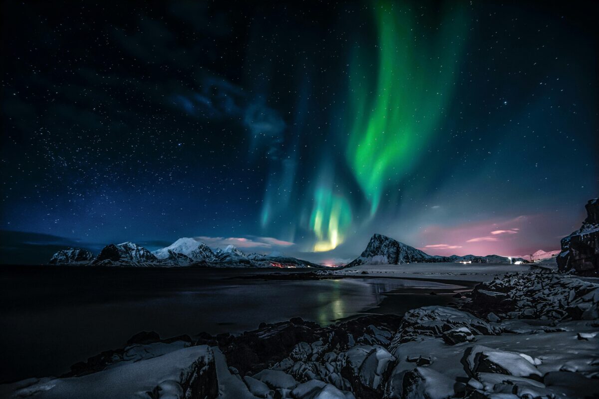 How to Plan Night Photography Tour in Iceland: 7 Essential Tips for Capturing the Northern Lights in Summer 2026