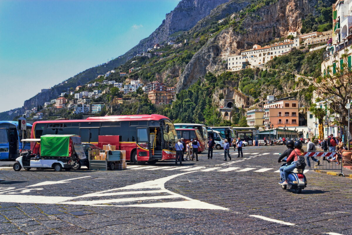 How to Explore the Alps Using Public Transit for an Eco-Friendly Adventure