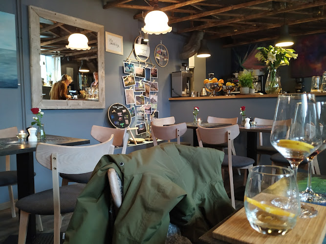 Art Café Bistro