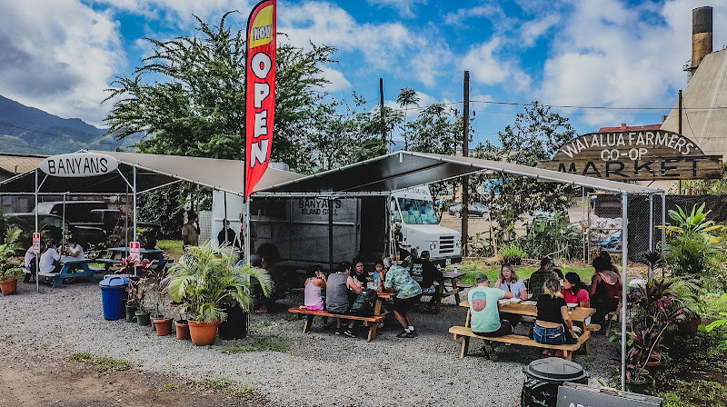 Banyan’s Island Grill