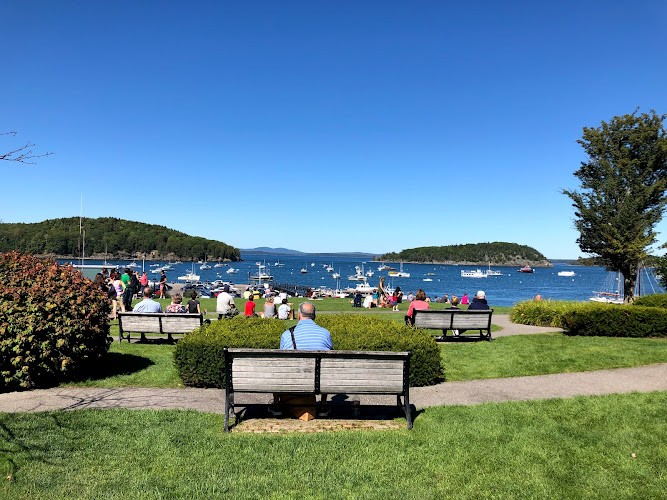 Bar Harbor Shore path