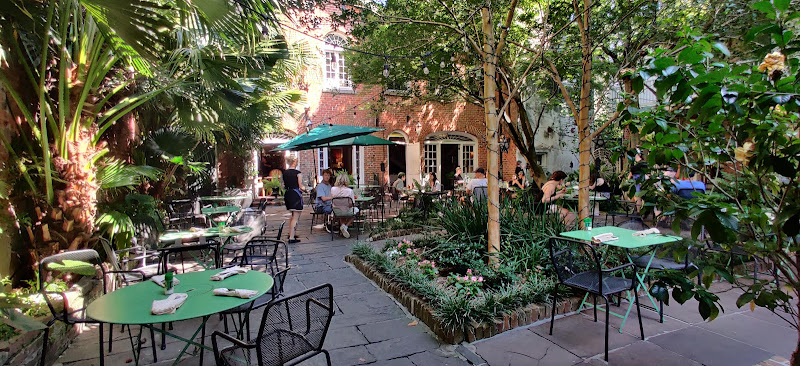 Cafe Amelie