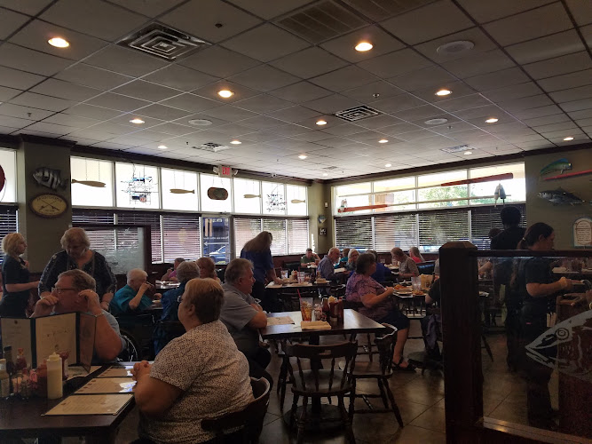 Cedar River Seafood of Gainesville