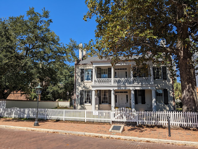 Condé-Charlotte Museum