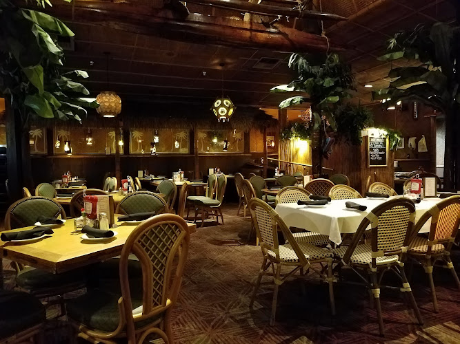 Damon’s Steak House