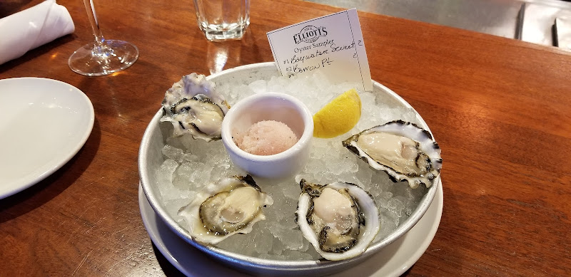 Elliott’s Oyster House