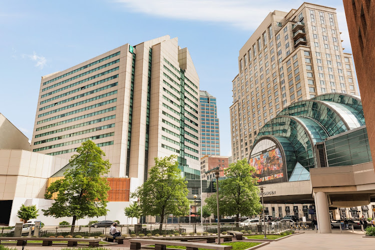 Embassy Suites by Hilton Indianapolis Downtown