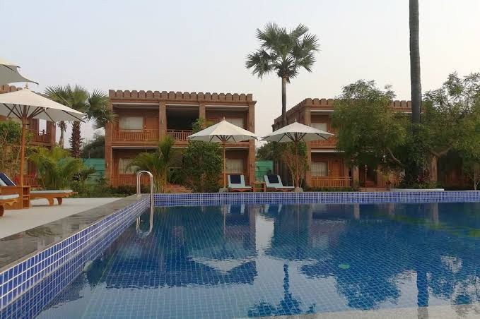 Famous Hotel Bagan