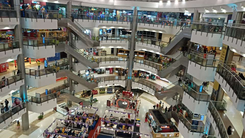 Forum Mall Metroside