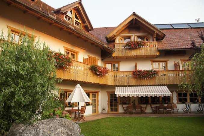 Garni Hotel “Berc”