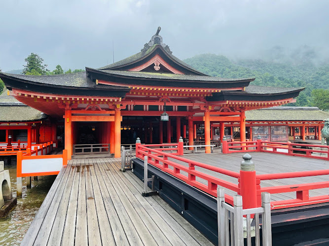 Itsukushima Jinja