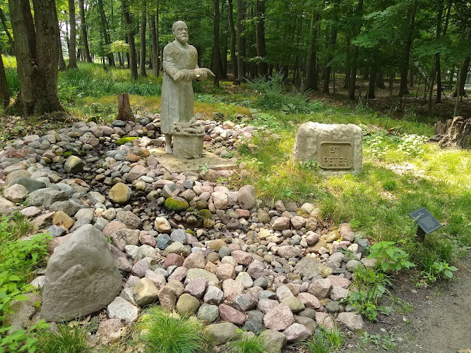 James Tellen Woodland Sculpture Garden