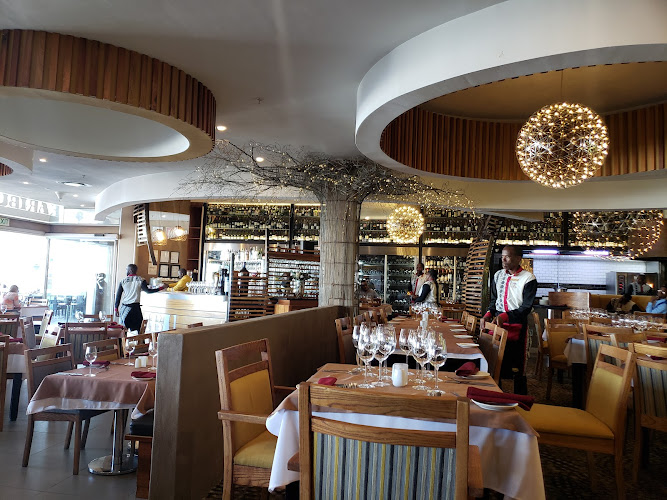 Karibu Restaurant