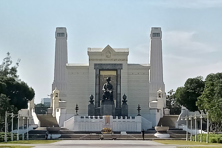 King Rama I Monument