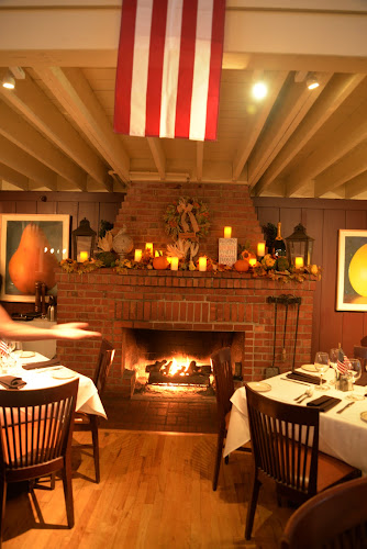 MacArthur Park Restaurant and Bar