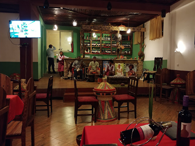 Ma’ed Lalibela Restaurant