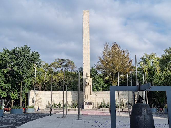 Monumento a la Madre