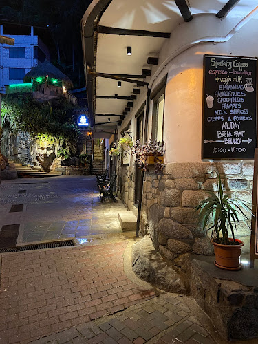 Plazoleta Wiñaywayna