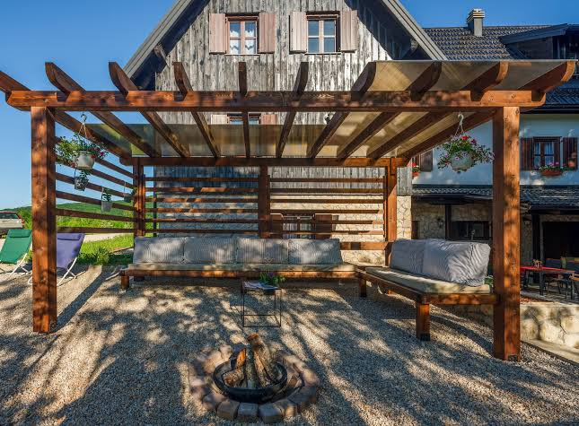 Plitvice River House