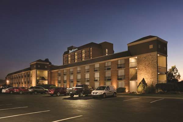 Radisson Hotel Louisville North