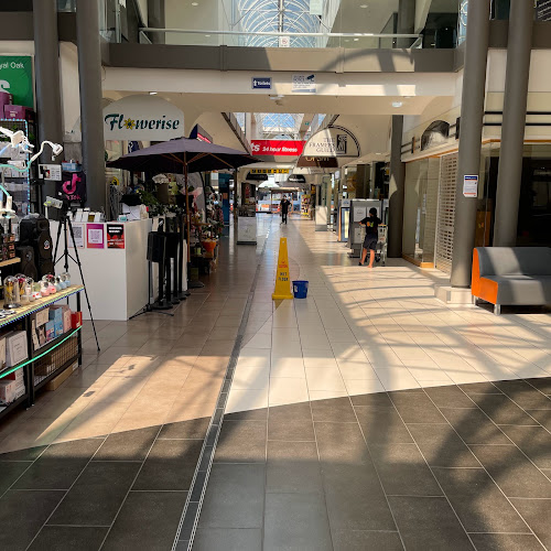 Royal Oak Shopping Mall
