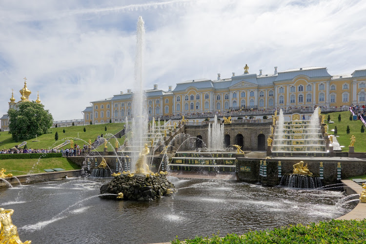 Samson Fountain