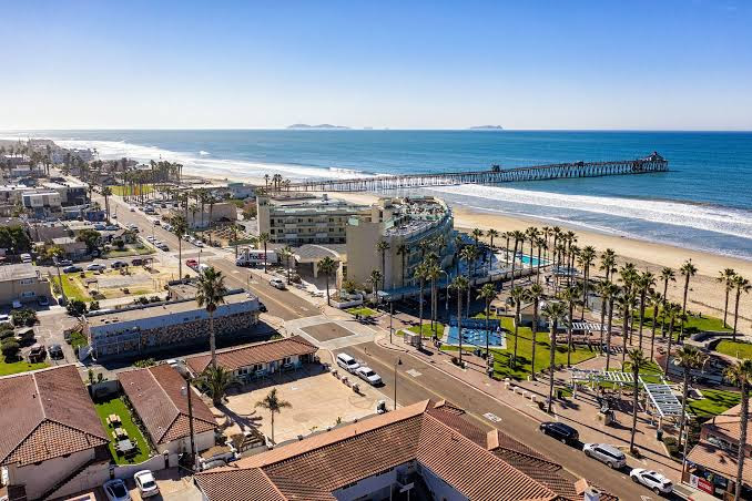 Sand Castle Inn and Suites