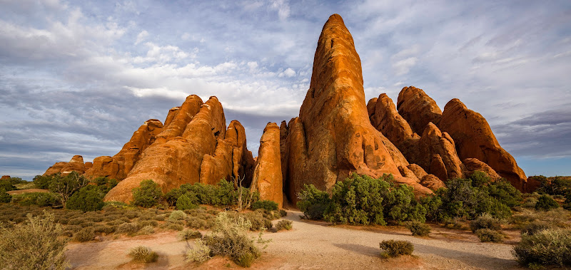 Sand Dune Arch